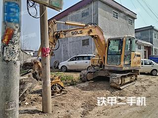 山東臨工E675F挖掘機(jī)