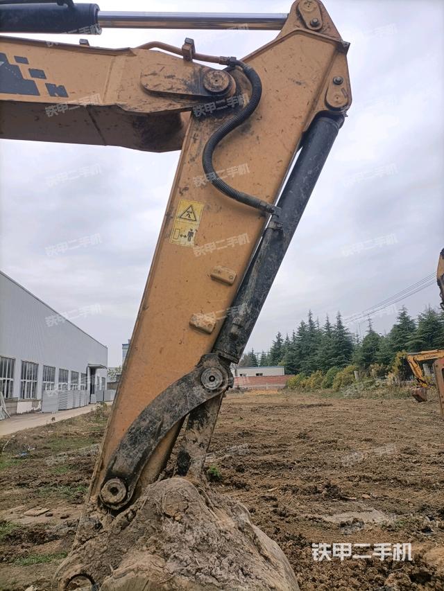 小臂整體左后（工作和回轉(zhuǎn)裝置）