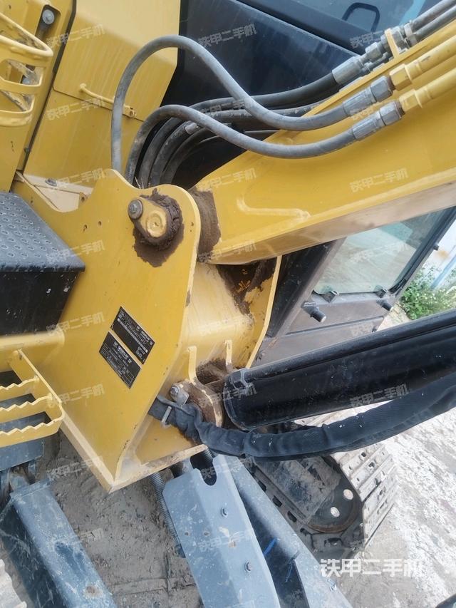 大臂根部?斜(工作和回轉(zhuǎn)裝置) 大臂根部?斜(工作和回轉(zhuǎn)裝置)