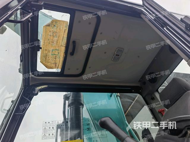 頂棚整體（駕駛室部分）