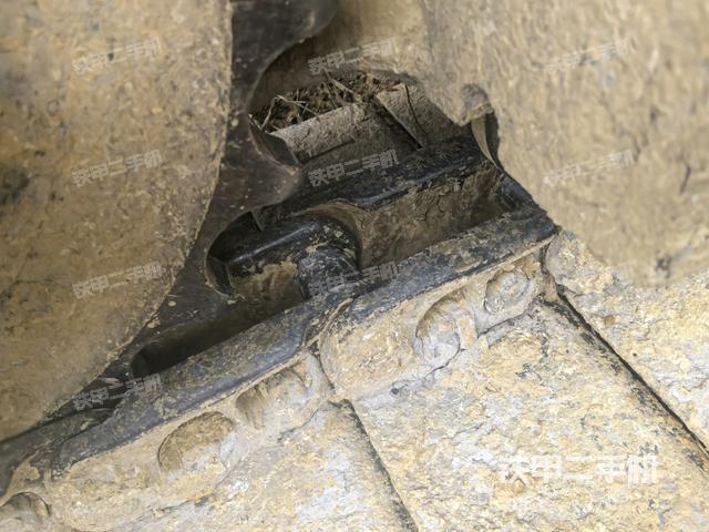 左側行走馬達蓋板（行走機構）