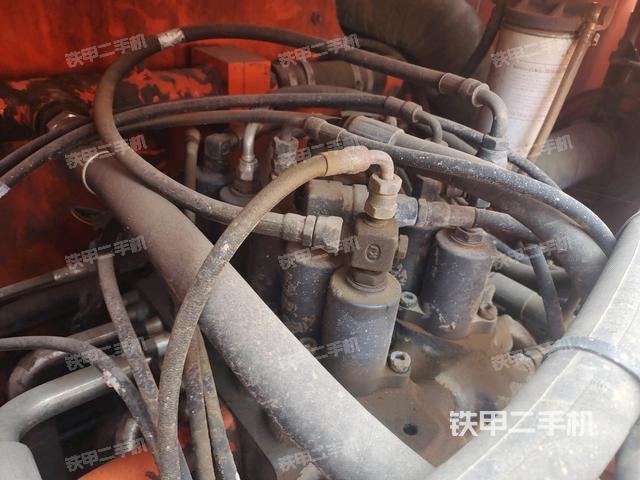 駕駛室頂部俯視（上車部件）