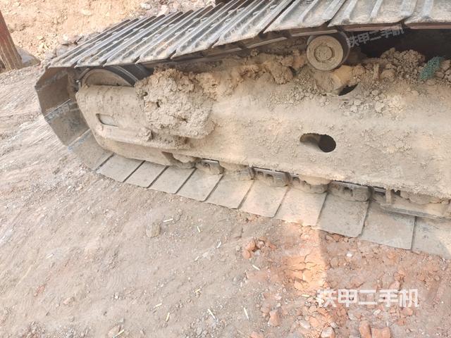 左側(cè)行走馬達(dá)蓋板（行走機(jī)構(gòu)）