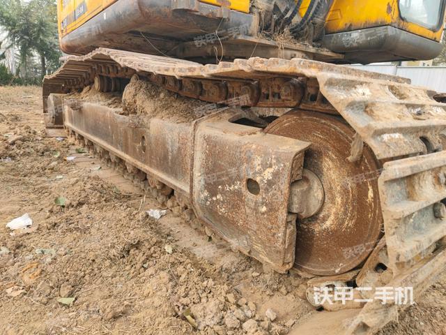 右側(cè)履帶整體（行走機(jī)構(gòu)）