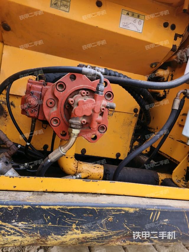 液壓泵室（大件艙室）