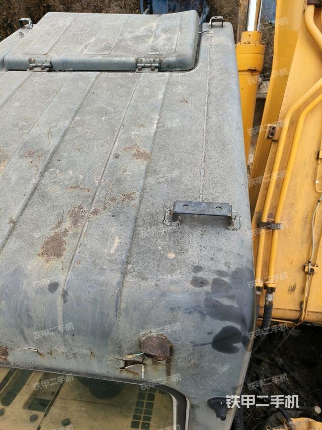 駕駛室頂部俯視（上車部件）