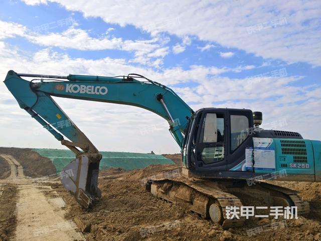 右后45(整機(jī)外觀) 右后45(整機(jī)外觀)
