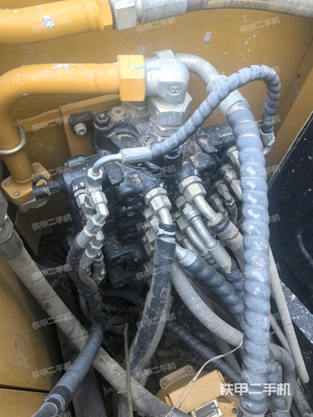 分配閥（上車部件）