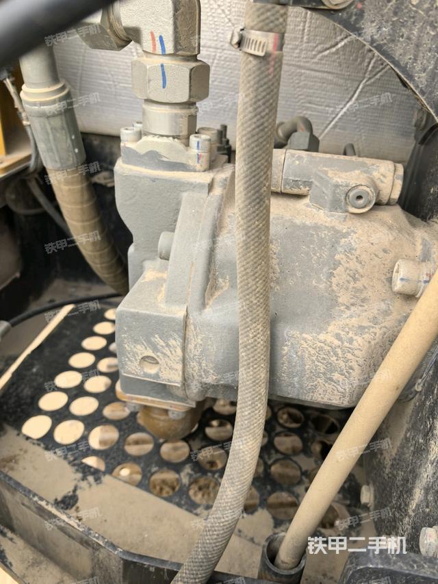 液壓泵室（大件艙室）