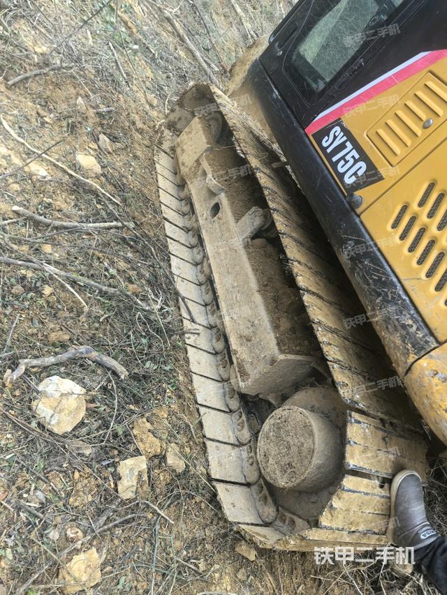 左側履帶整體?（行走機構）