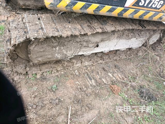 右側(cè)履帶整體?（行走機(jī)構(gòu)）