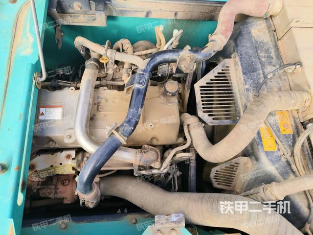 發(fā)動(dòng)機(jī)室(上車部件) 發(fā)動(dòng)機(jī)室(上車部件)