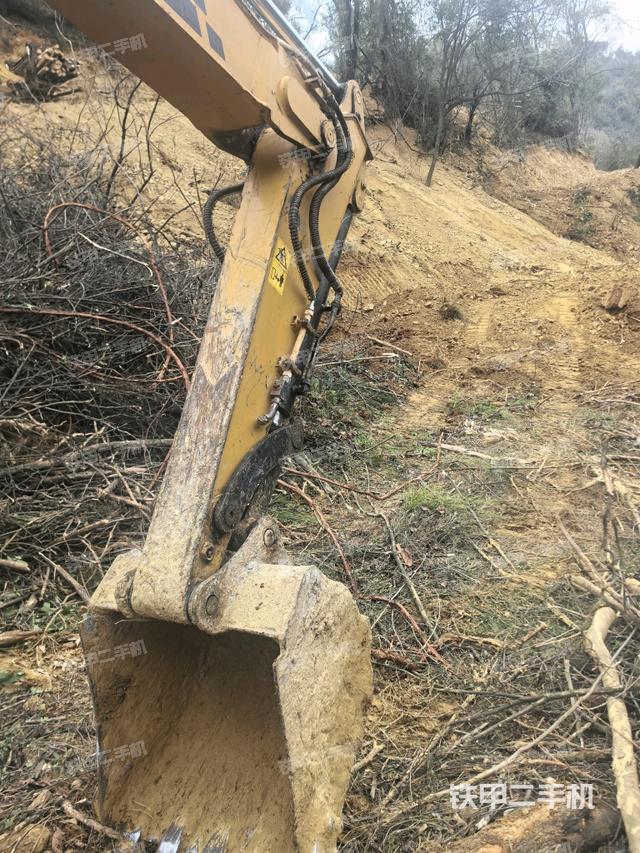 小臂整體左后（工作和回轉裝置）