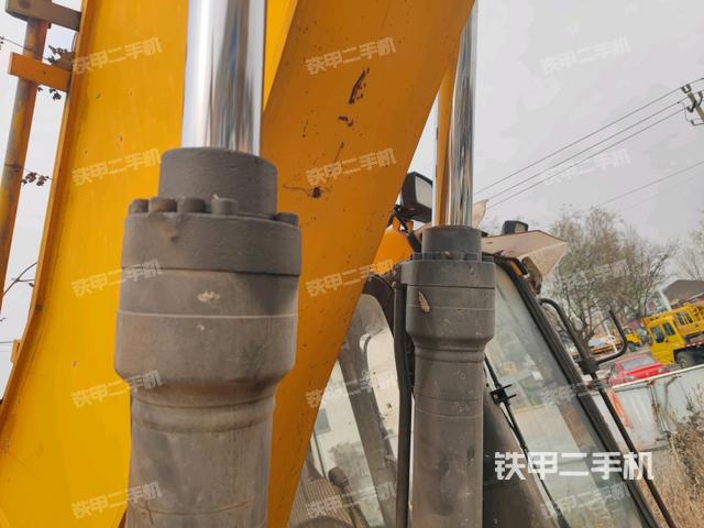 大臂油缸整體?豎拍（工作和回轉(zhuǎn)裝置）