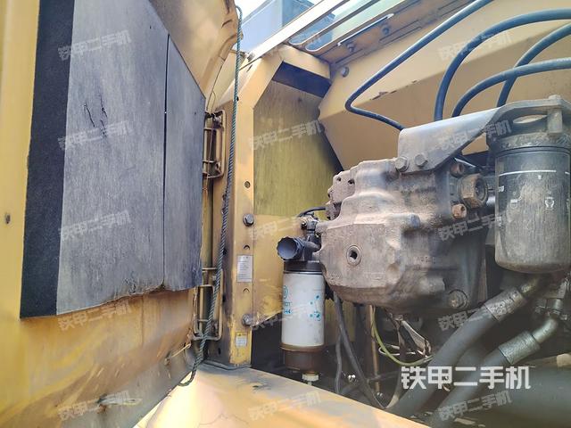 液壓泵室(大件艙室) 液壓泵室(大件艙室)