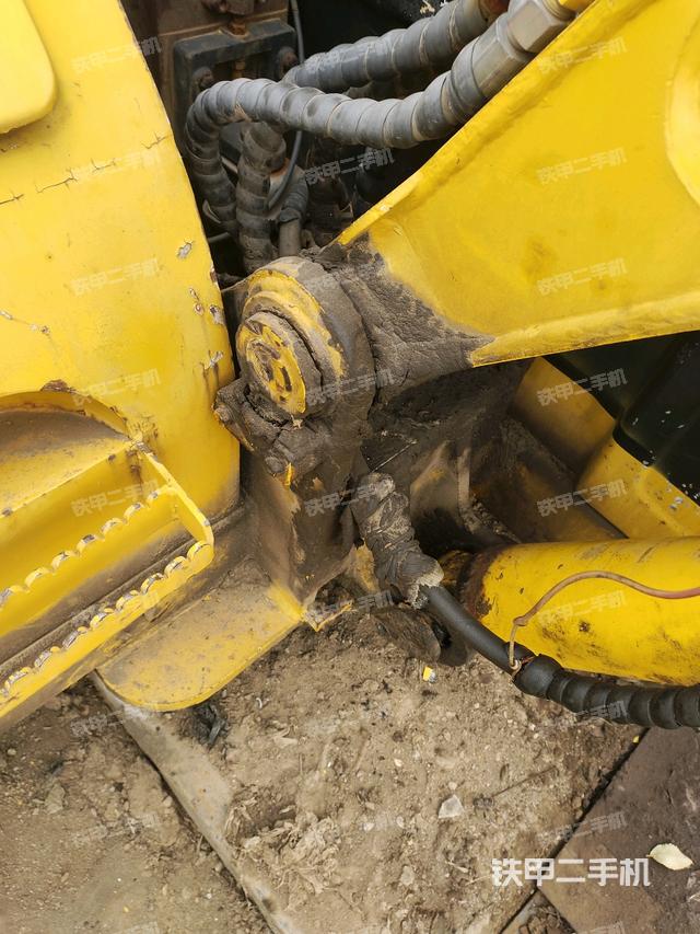 大臂根部?斜(工作和回轉(zhuǎn)裝置) 大臂根部?斜(工作和回轉(zhuǎn)裝置)