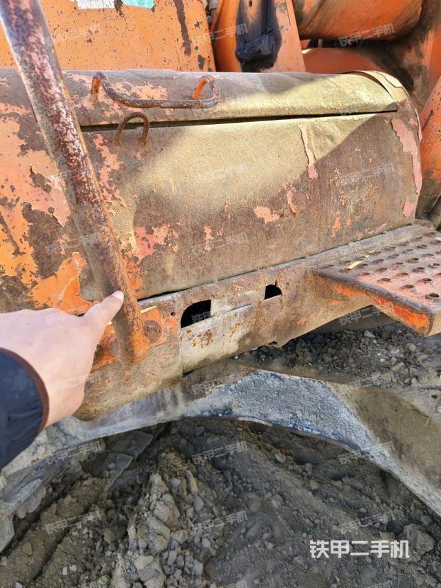 后窗玻璃角標(biāo)（駕駛室部分）