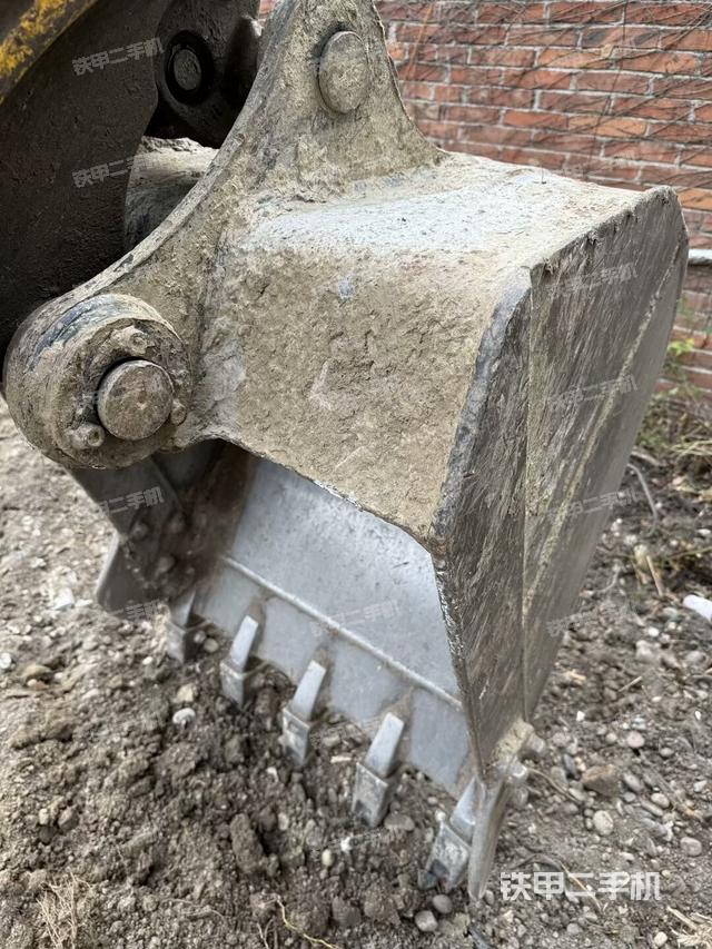 鏟斗45度（工作和回轉(zhuǎn)裝置）