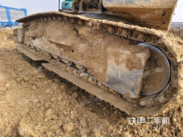 左側(cè)行走馬達(dá)蓋板(行走機(jī)構(gòu)) 左側(cè)行走馬達(dá)蓋板(行走機(jī)構(gòu))