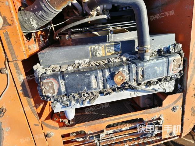 氣門室蓋螺絲特寫（上車部件）