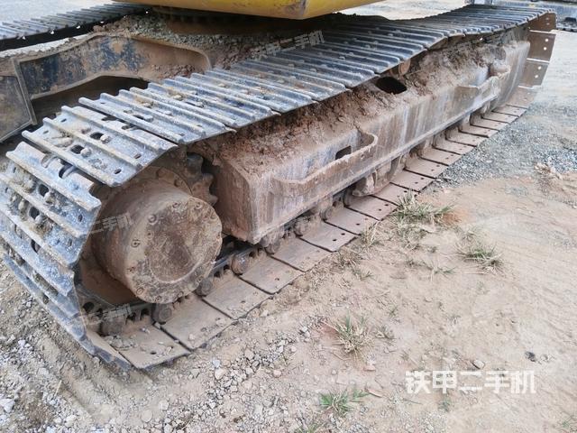 右側履帶整體（行走機構）