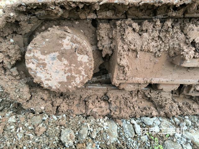 左驅(qū)動(dòng)輪（行走機(jī)構(gòu)）