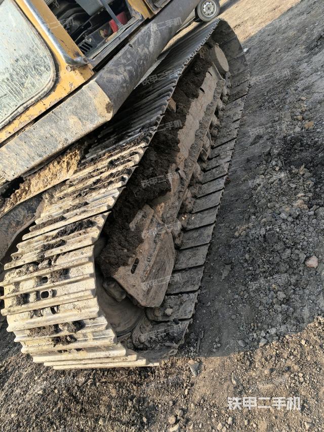 左側(cè)履帶整體?（行走機(jī)構(gòu)）