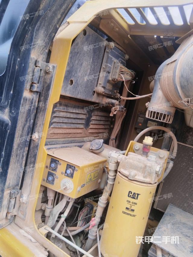 空濾倉整體（大件艙室）