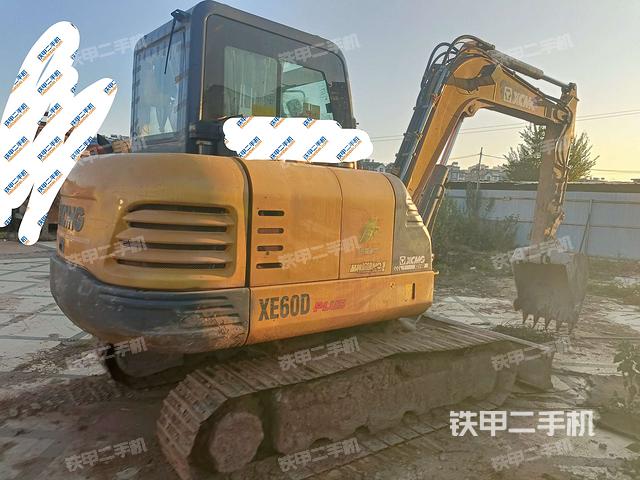 徐工XE60D挖掘机的设备实拍-第1张实拍照片