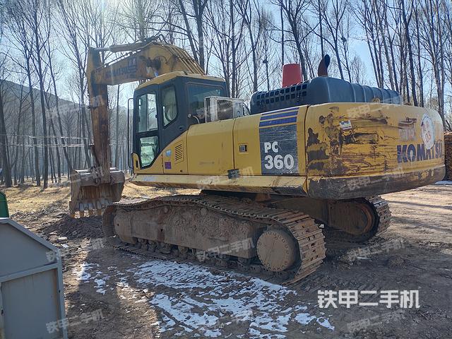 駕駛室整體（整機外觀）