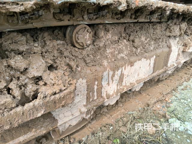 右側(cè)行走馬達(dá)蓋板（行走機(jī)構(gòu)）