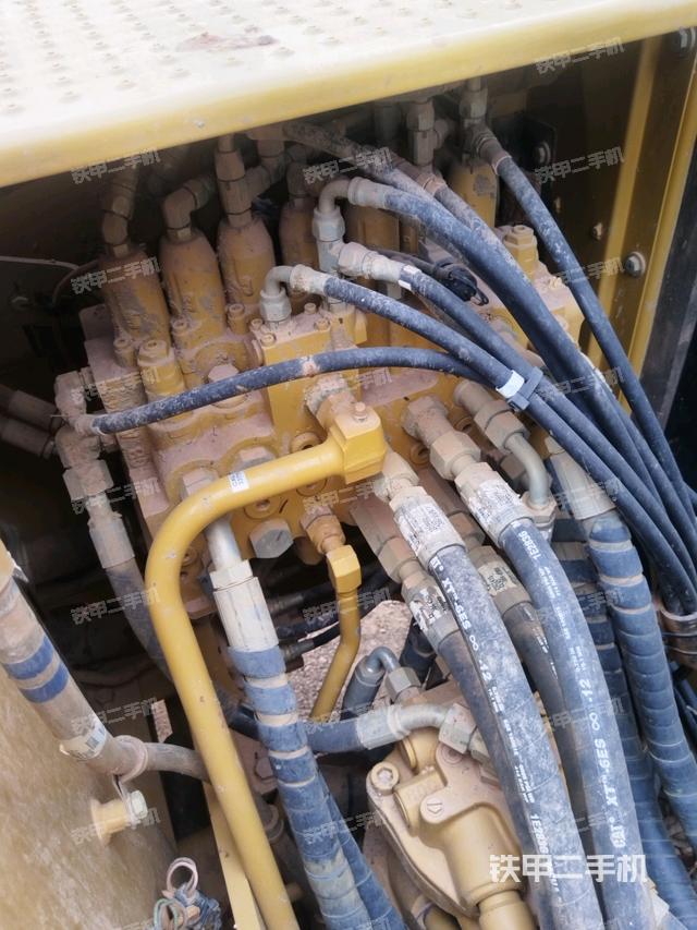 分配閥（上車部件）