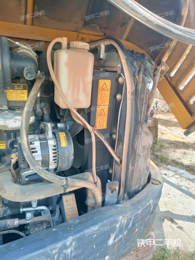 水箱+風(fēng)扇特寫(xiě)（上車(chē)部件）