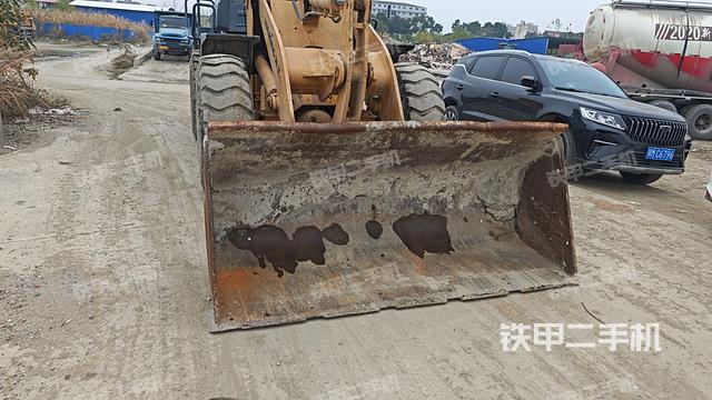 龙工CDM833NG装载机