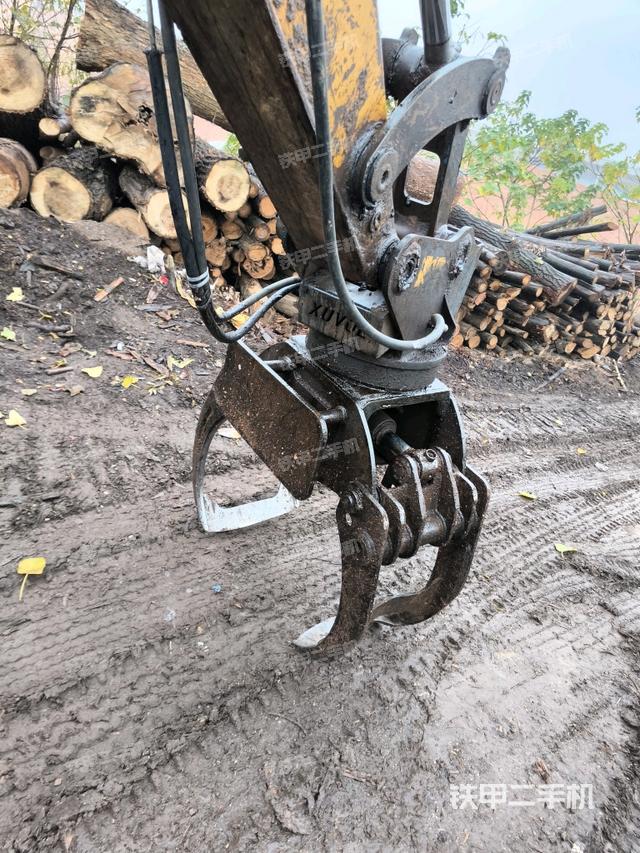 大臂根部?斜（工作和回轉(zhuǎn)裝置）