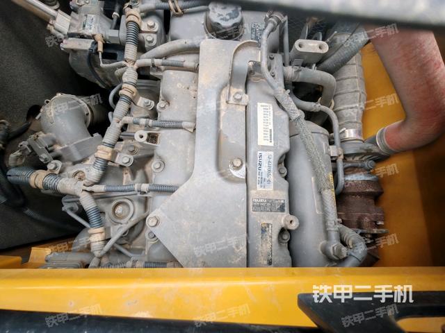 發(fā)動(dòng)機(jī)整體俯視(整機(jī)外觀) 發(fā)動(dòng)機(jī)整體俯視(整機(jī)外觀)