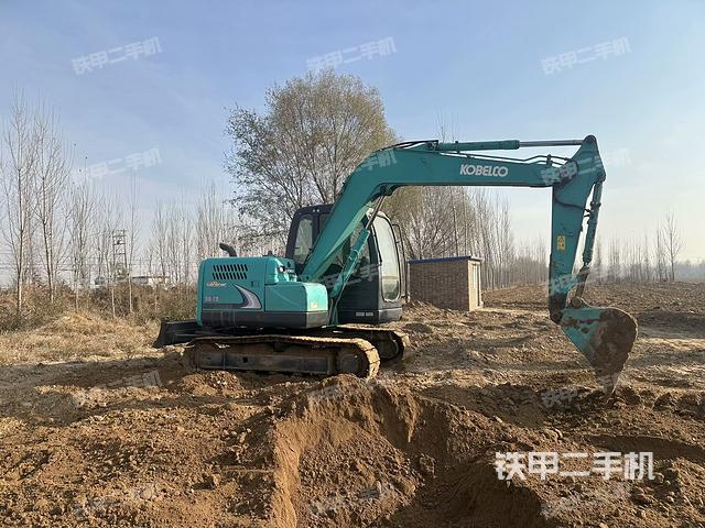 整機右后45°(整機外觀) 整機右后45°(整機外觀)