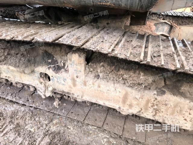 左側(cè)履帶整體?（行走機(jī)構(gòu)）