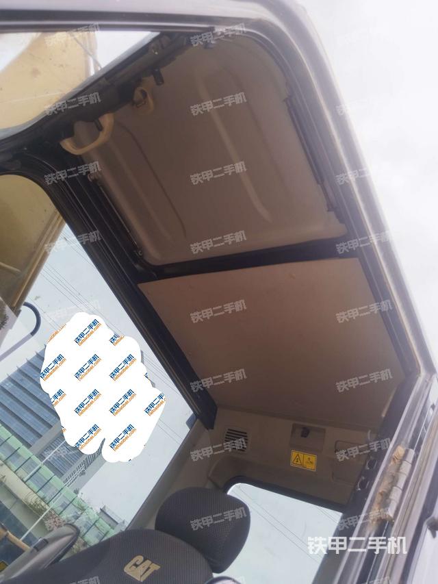 頂棚整體（駕駛室部分）