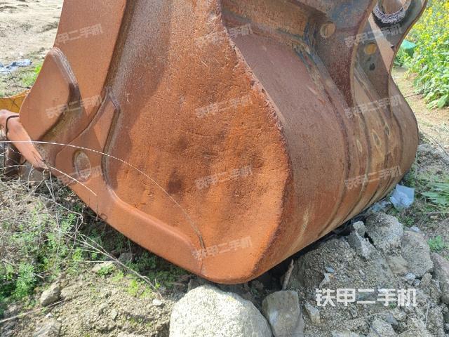 鏟斗45度(工作和回轉(zhuǎn)裝置) 鏟斗45度(工作和回轉(zhuǎn)裝置)
