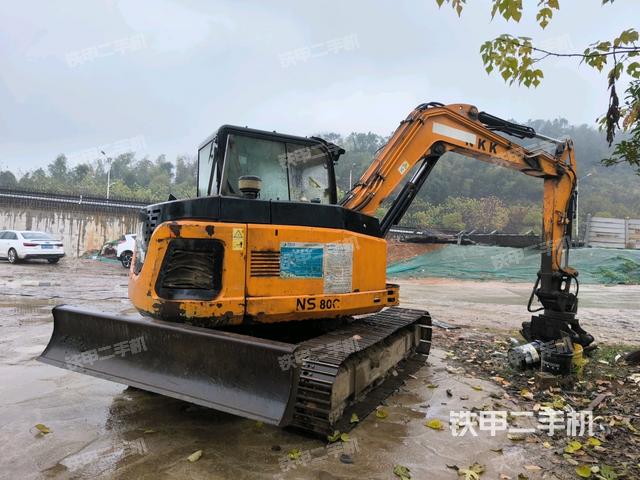 右后45(整機外觀) 右后45(整機外觀)