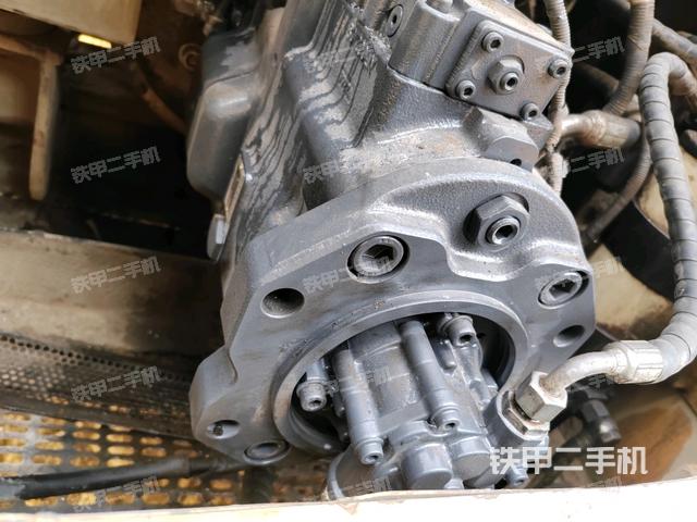 液壓泵室（大件艙室）