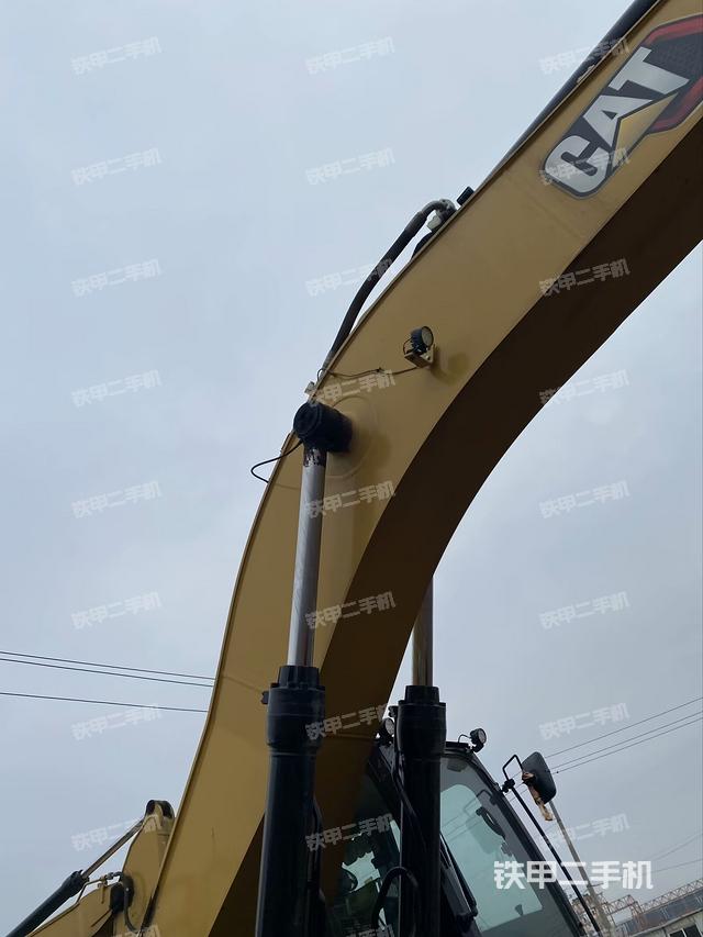 大臂整體?右側(cè)（工作和回轉(zhuǎn)裝置）