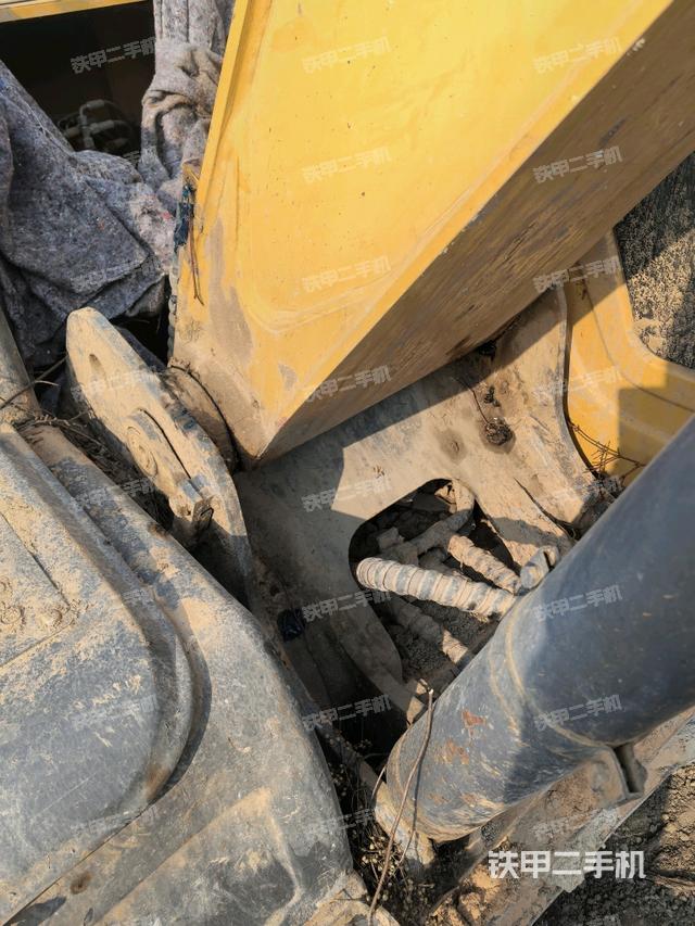 大臂根部?斜視（工作和回轉(zhuǎn)裝置）