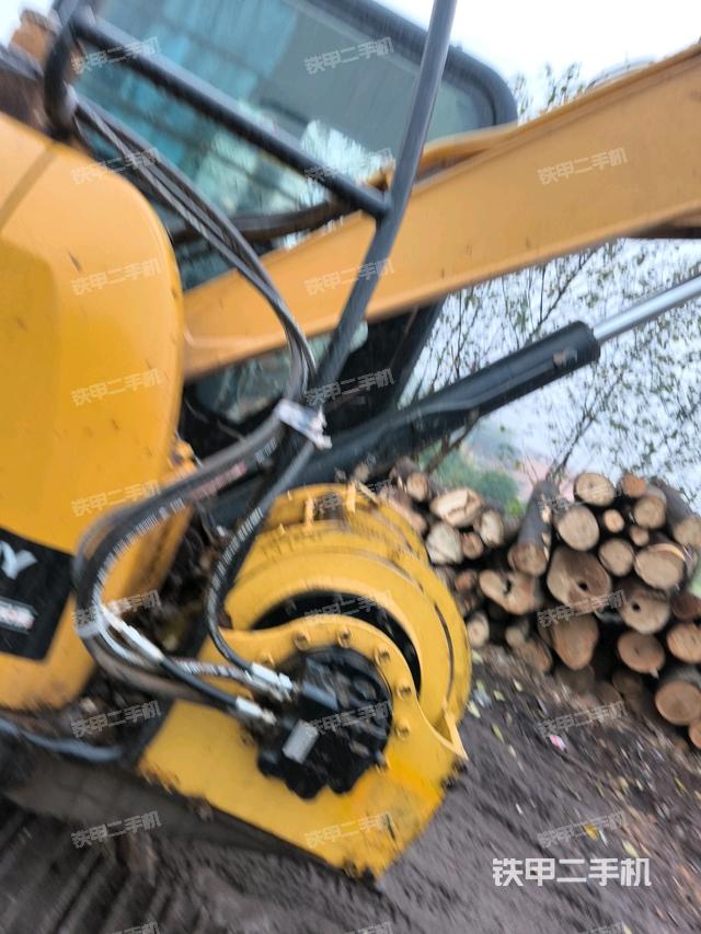 鏟斗右后整體（工作和回轉(zhuǎn)裝置）