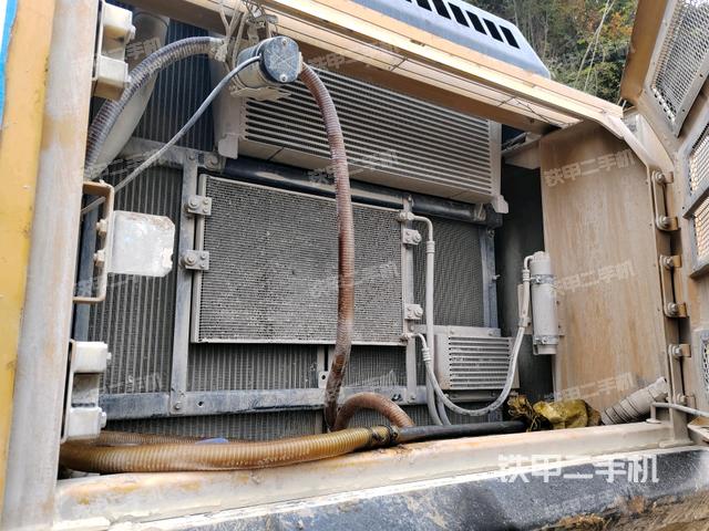 散熱器正面（大件艙室）