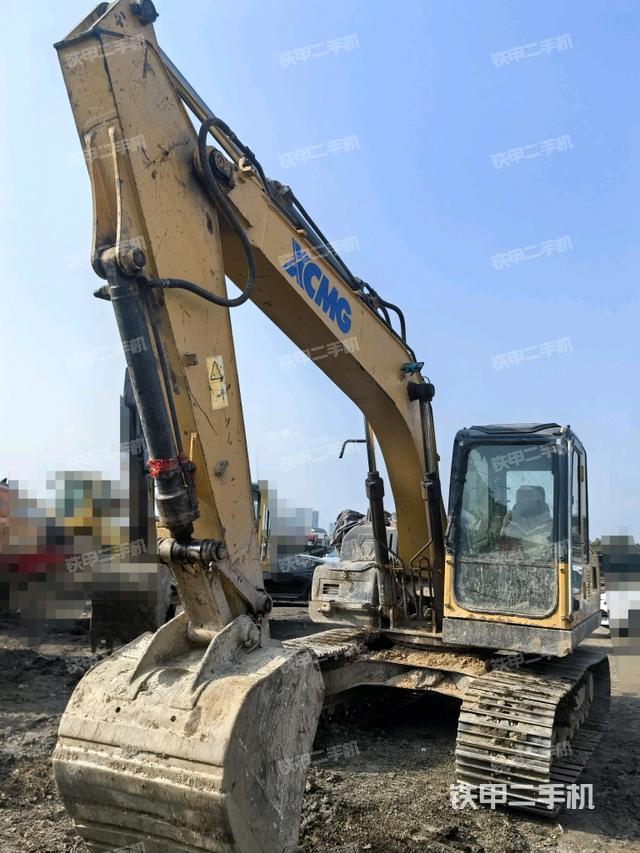 徐工XE150D挖掘機