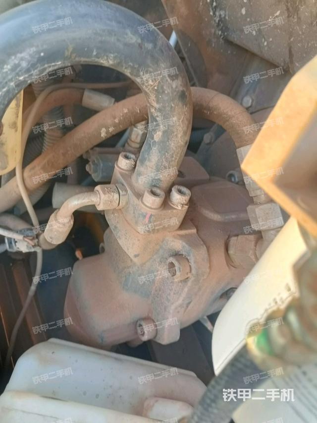 液壓泵室（大件艙室）