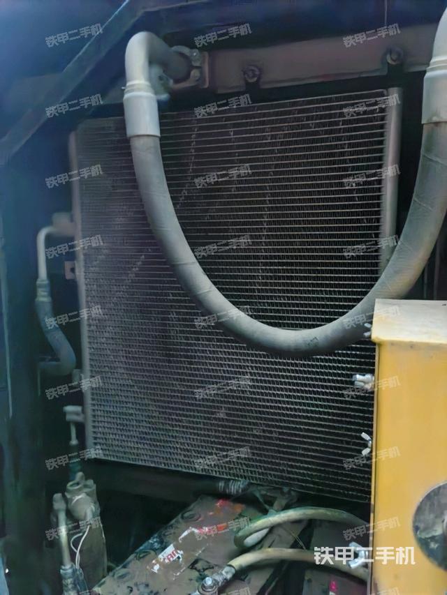 散熱器室(大件艙室) 散熱器室(大件艙室)
