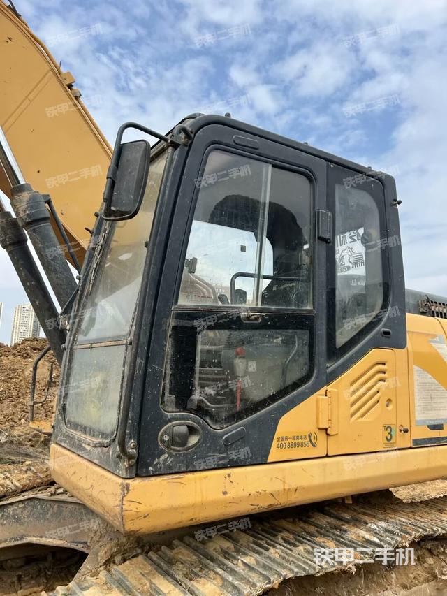 座椅后部（駕駛室部分）